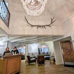 Selanne Steak Tavern