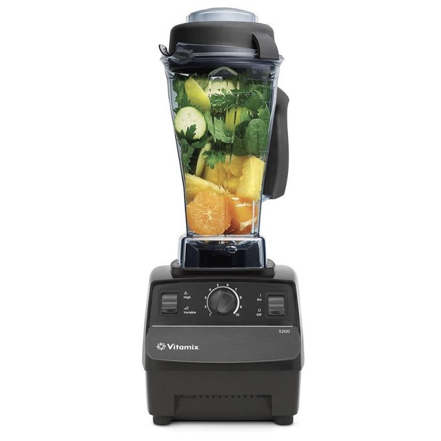 Vitamix 5200 Blender, Professional-Grade Blender for Smoothies, Soups, Ice Cream and More, Stainless-Steel Blades, Self-Cleaning Kitchen Appliance, 64 Oz Container, Black