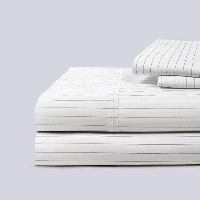 Everspread 100% Cotton Bed Sheets. Queen Size - Pinstripe. 4 Piece Sheet Set. Soft Washed Percale. Natural Long Staple Cotton. Cool & Breathable Bedding. Deep Pocket Fits Mattress up to 18 inches