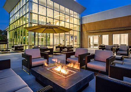 The Wedding Website of Emily Verdosci and Tommy Santopietro