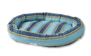 Orvis WaterShed® Indoor/Outdoor Wraparound Dog Bed