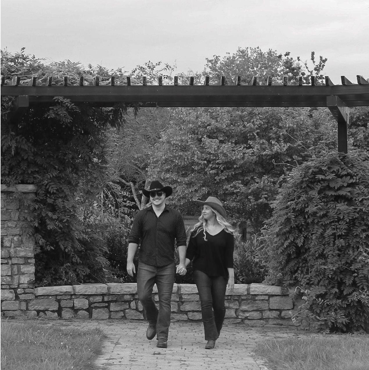Engagement photos in Lexington <3