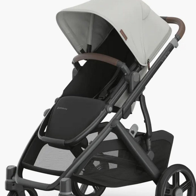 VISTA V3 Stroller- Color: Savannah