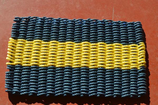 Maine Rope Mat - Medium 3 Stripes
