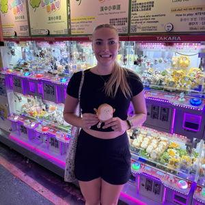 Street Food Tour in Ho Chi Minh & Coins for Plushy machines!