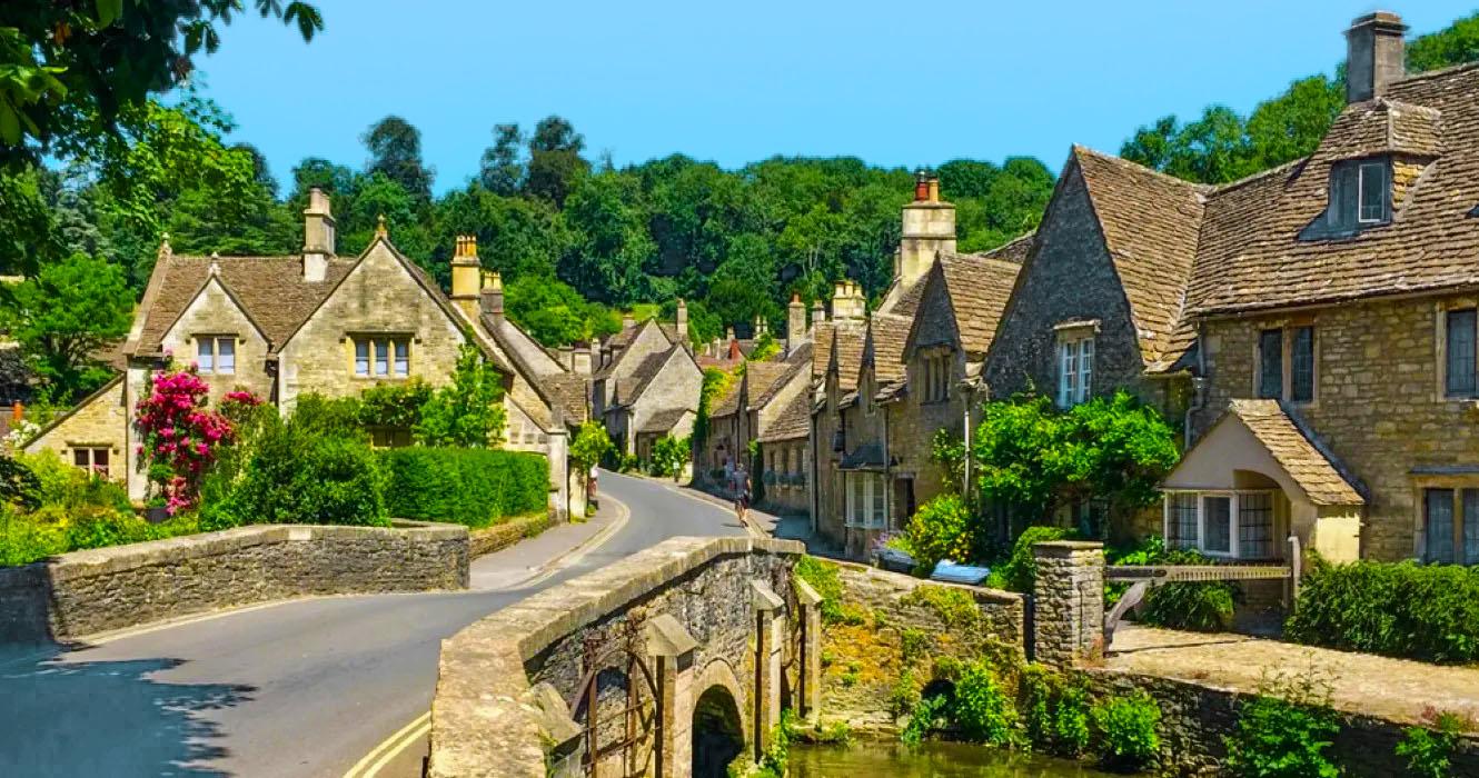 The Wedding Website of LAURIE VANDERVEEN and MICHAEL SULLIVAN