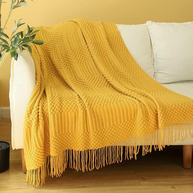 Blagic Knitted Throw Blanket for Couch, Bed and Sofa. Super Soft Blanket with Tassels, Yellow Throw Blanket, 60 x 80 Inches Lightweight & Cosy Home Decor