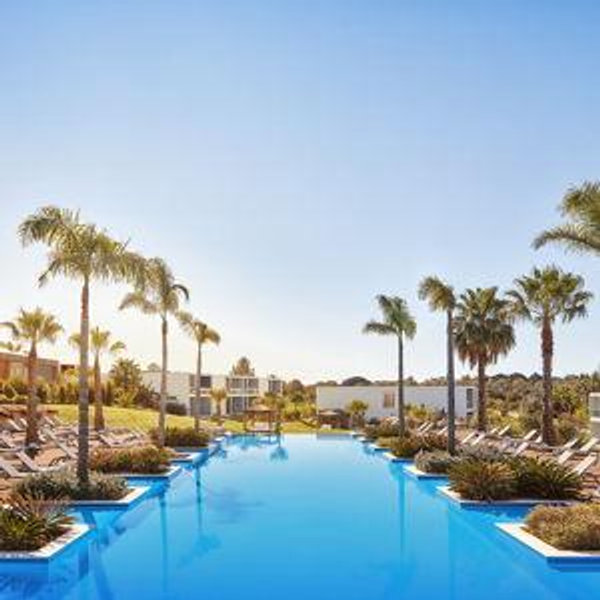 Honeymoon Resort