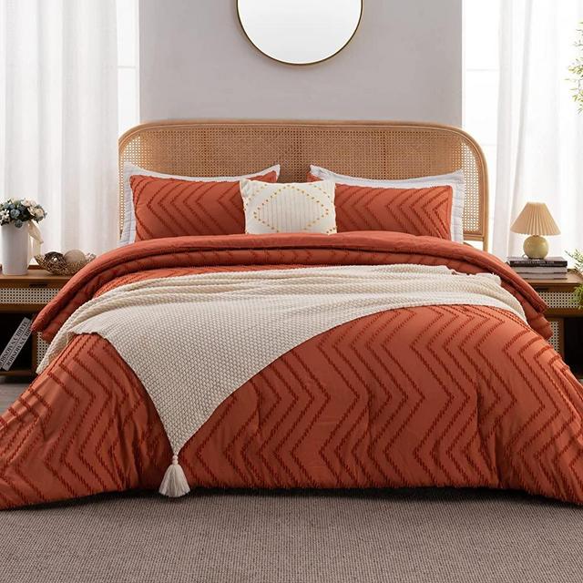 Litanika Queen Comforter Set Burnt Orange, Boho Terracotta Lightweight Fluffy Bedding Set & Collections for Queen Bed, 3 Pieces Rust Tufted Design (90x90Inches, 1 Comforter and 2 Pillow Shams)