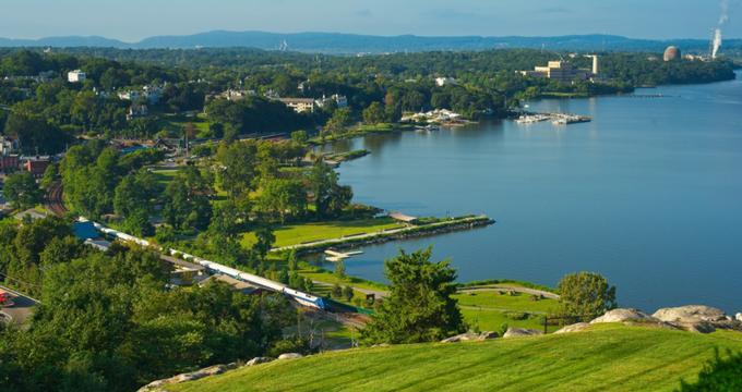 The Wedding Website of Tamar Shlimak and Noam Gilead