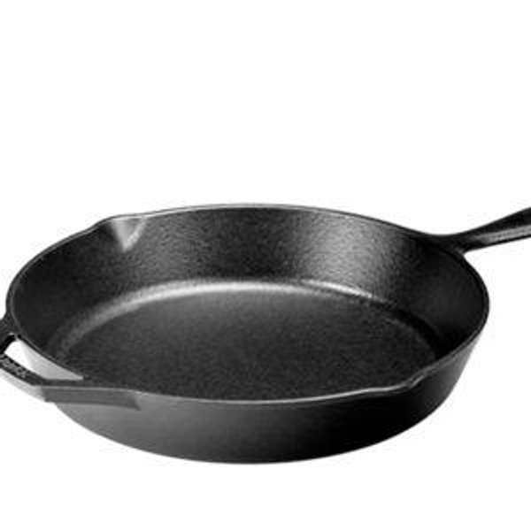 12 in cast iron skillet