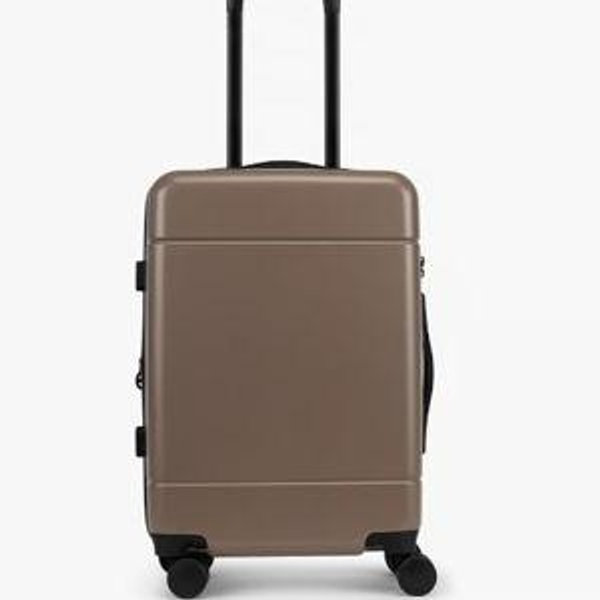 Hue Carry-On Luggage in Chocolate
