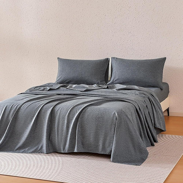 Amazon Basics Sheet Set Cationic Microfiber 4-Piece Bedding Set, Wrinkle Free and Easy Fit, Easy Care Bedding with 1 Deep Pocket Fitted Sheet, 1 Flat Sheet, and 2 Pillowcases, Queen, Dark Gray