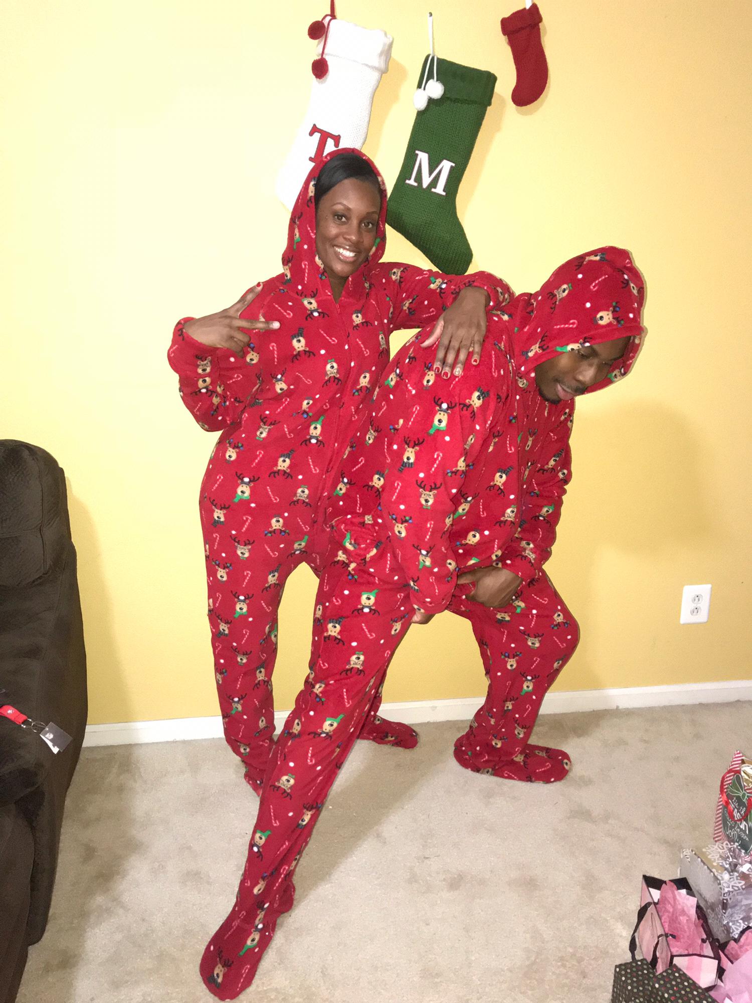 ‘‘Twas the nite before Christmas