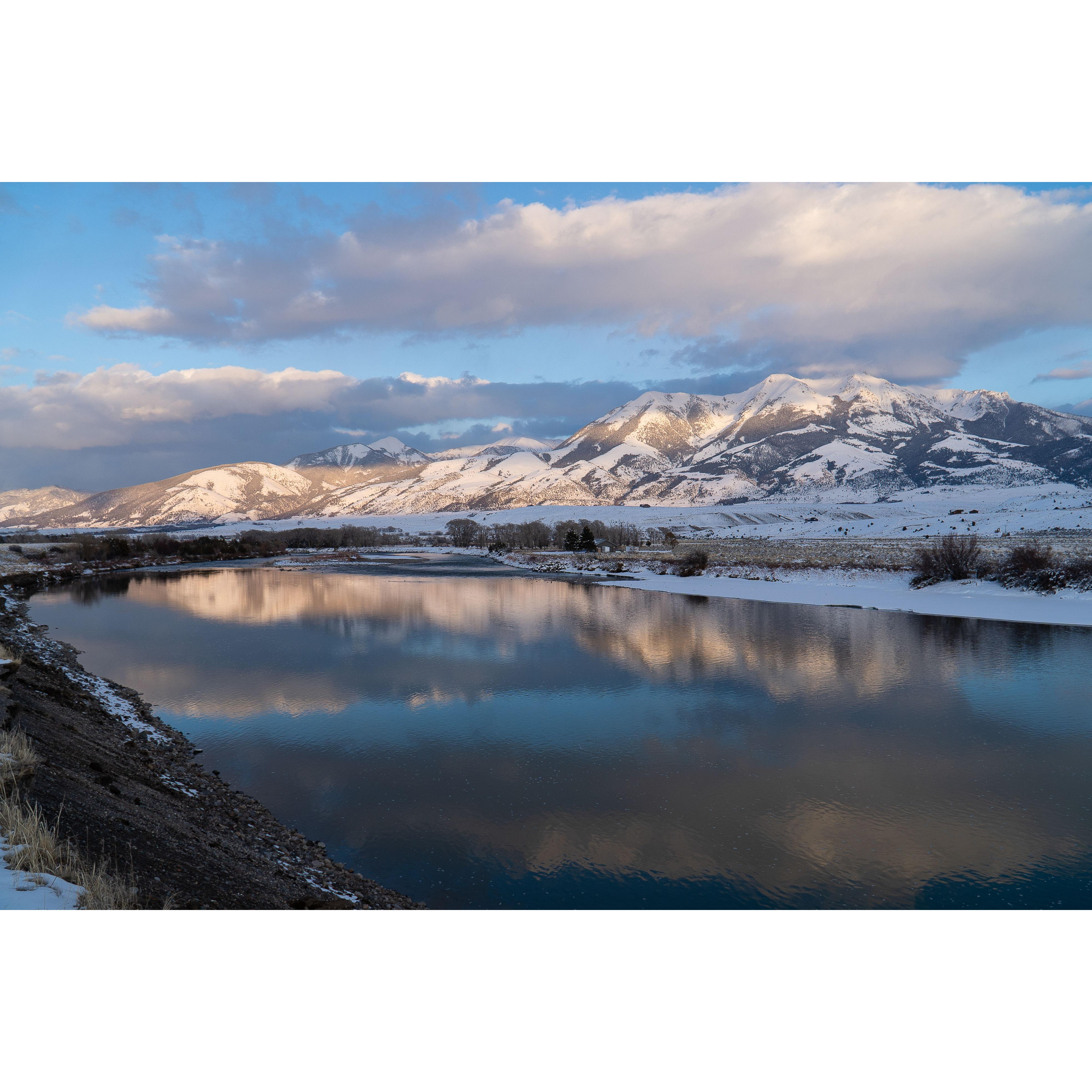 Sunset along the Yellowstone River