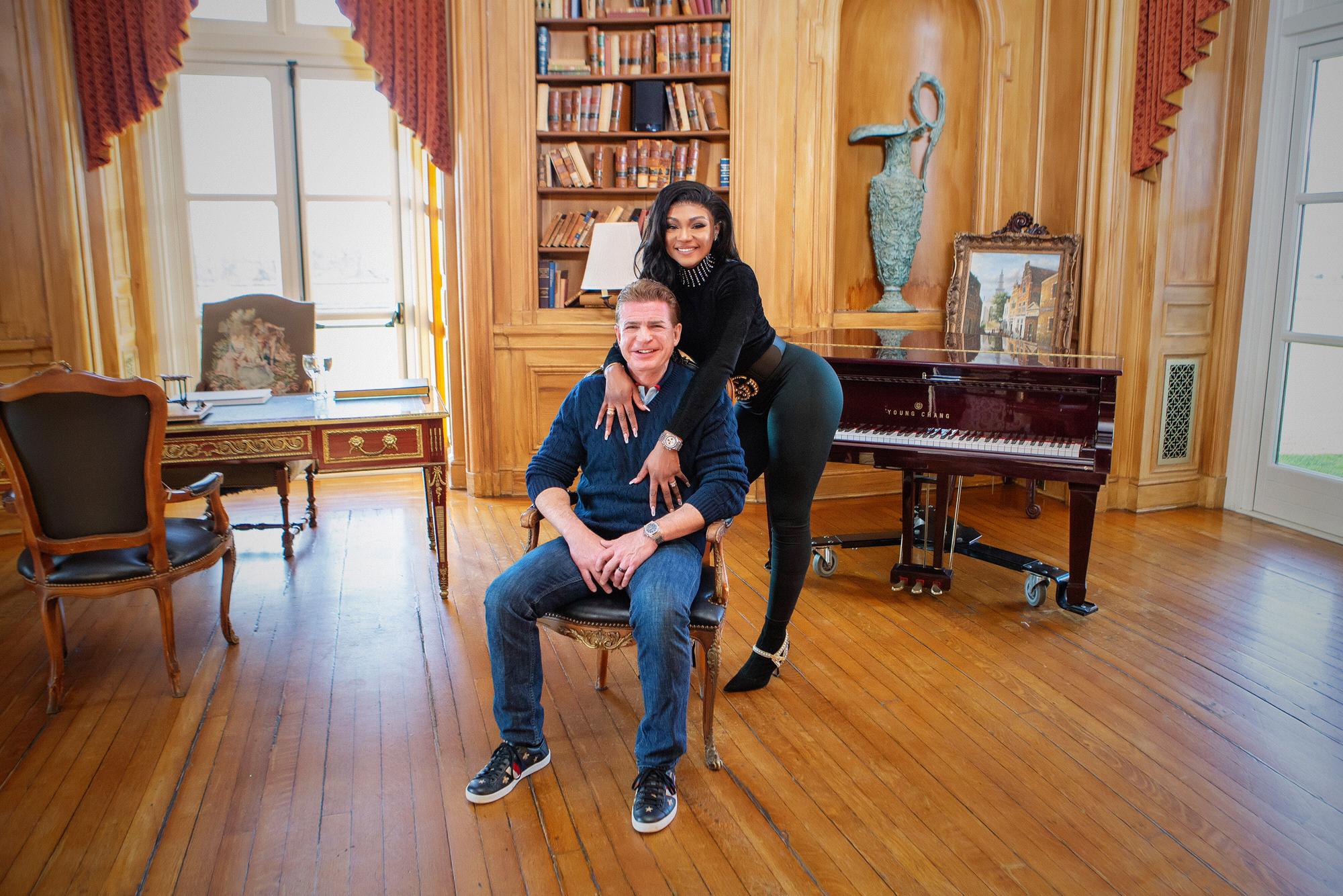Engagement photos 🥰
Say....Cheesssse