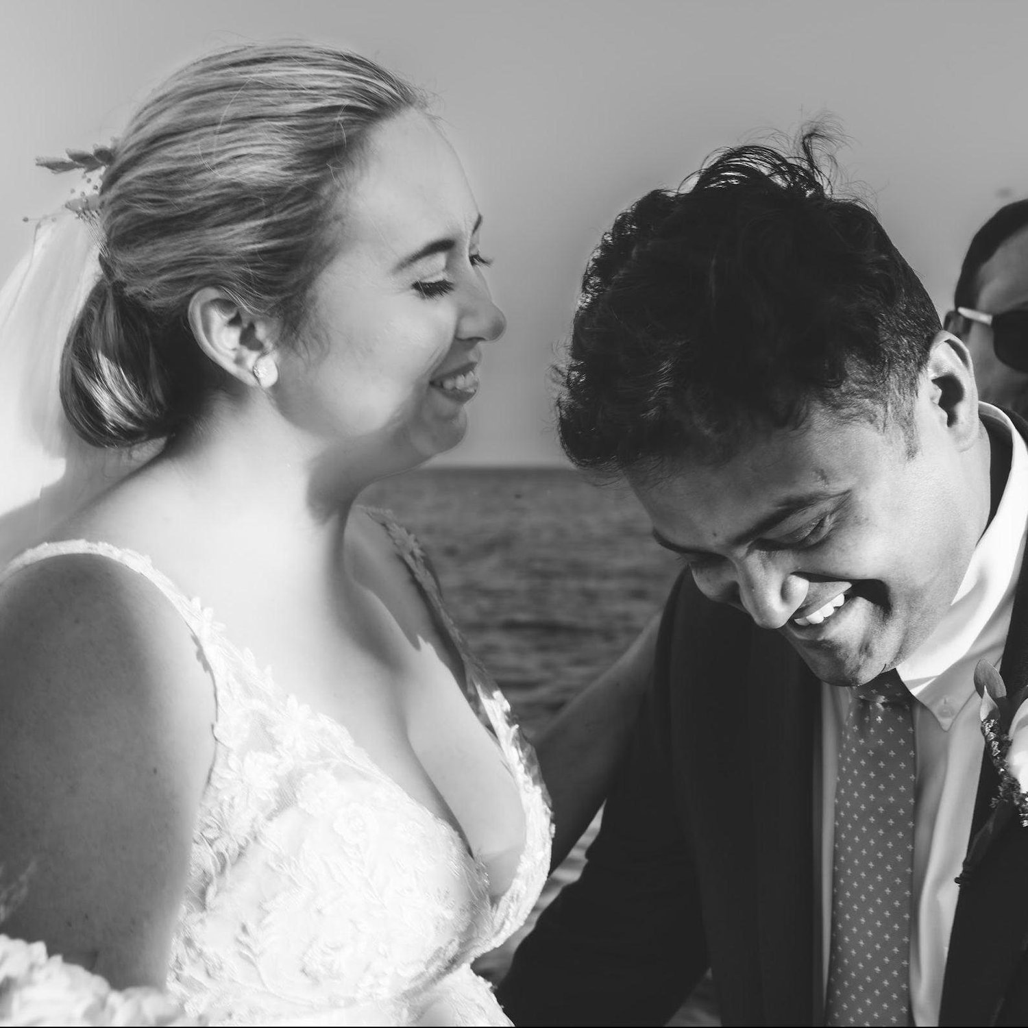 Julia and Peetak exchanging vows the first time
