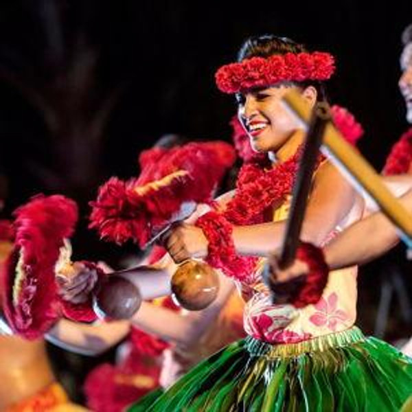 KA WA‘A Lū‘au