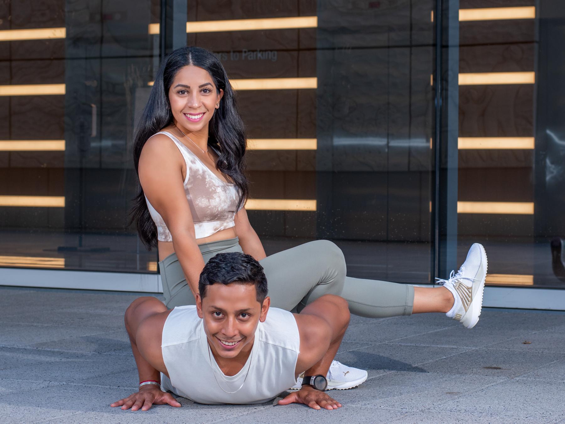 The Wedding Website of Roxana Torres and Hector Vela