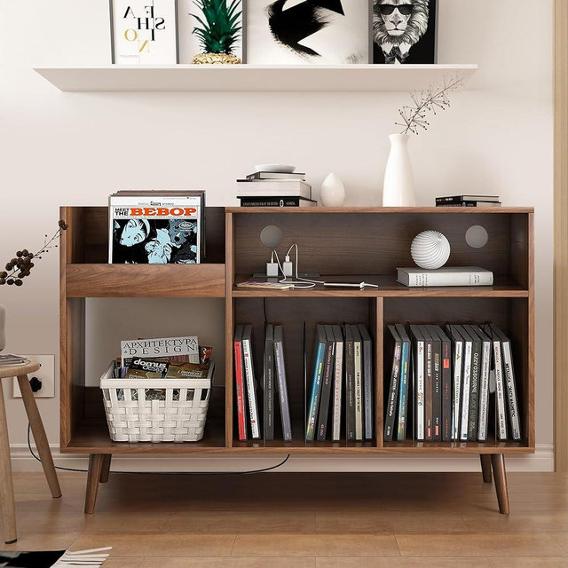 Fiogmub Large Record Player Stand with 4 Cabinet Charging Station & USB Ports, Turntable Stand with Storage, Record Player Table Holds Up to 300 Albums, Music Room Living Room (Walnut)