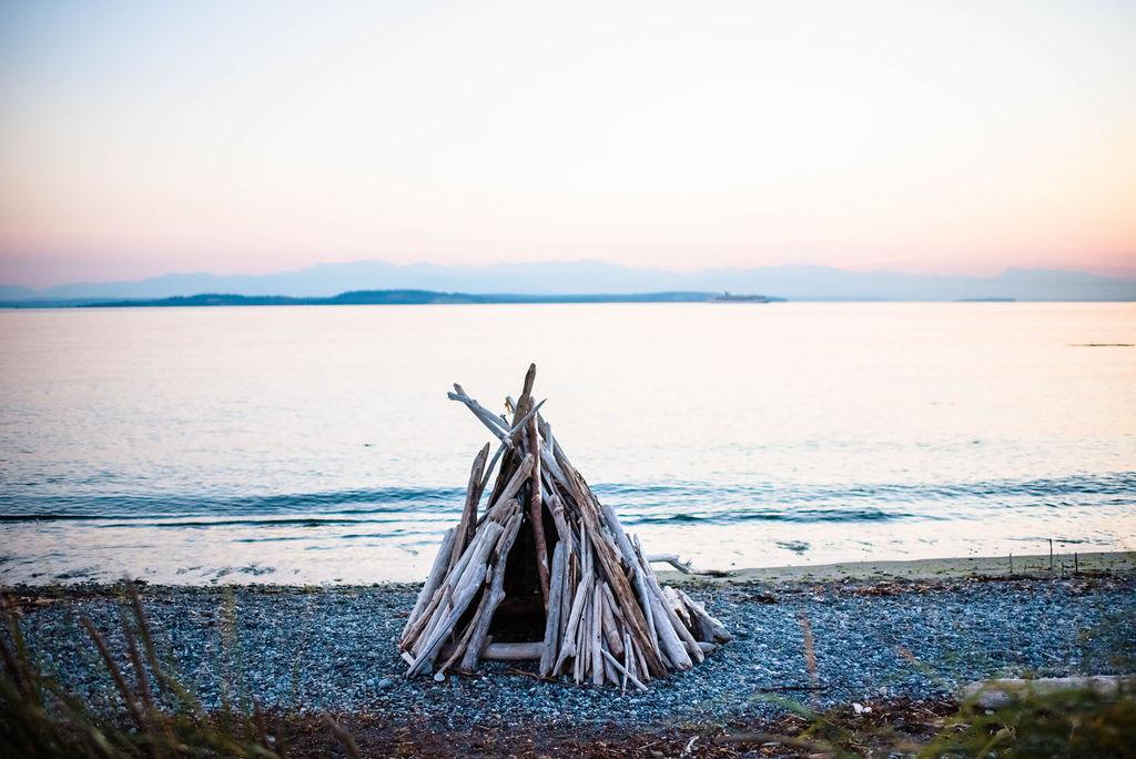 The Wedding Website of Julianne Slate and Jason Weaver