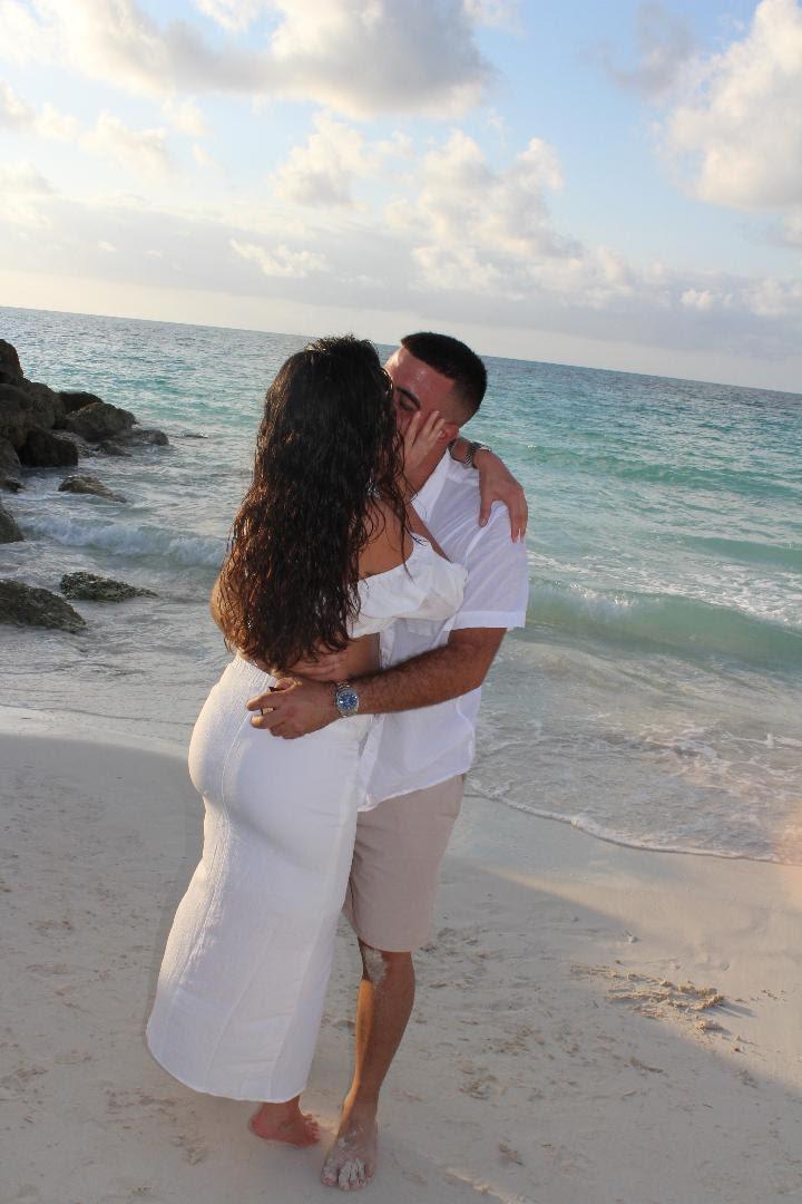 The Wedding Website of Yaritza Lopez and Lazaro Barroso