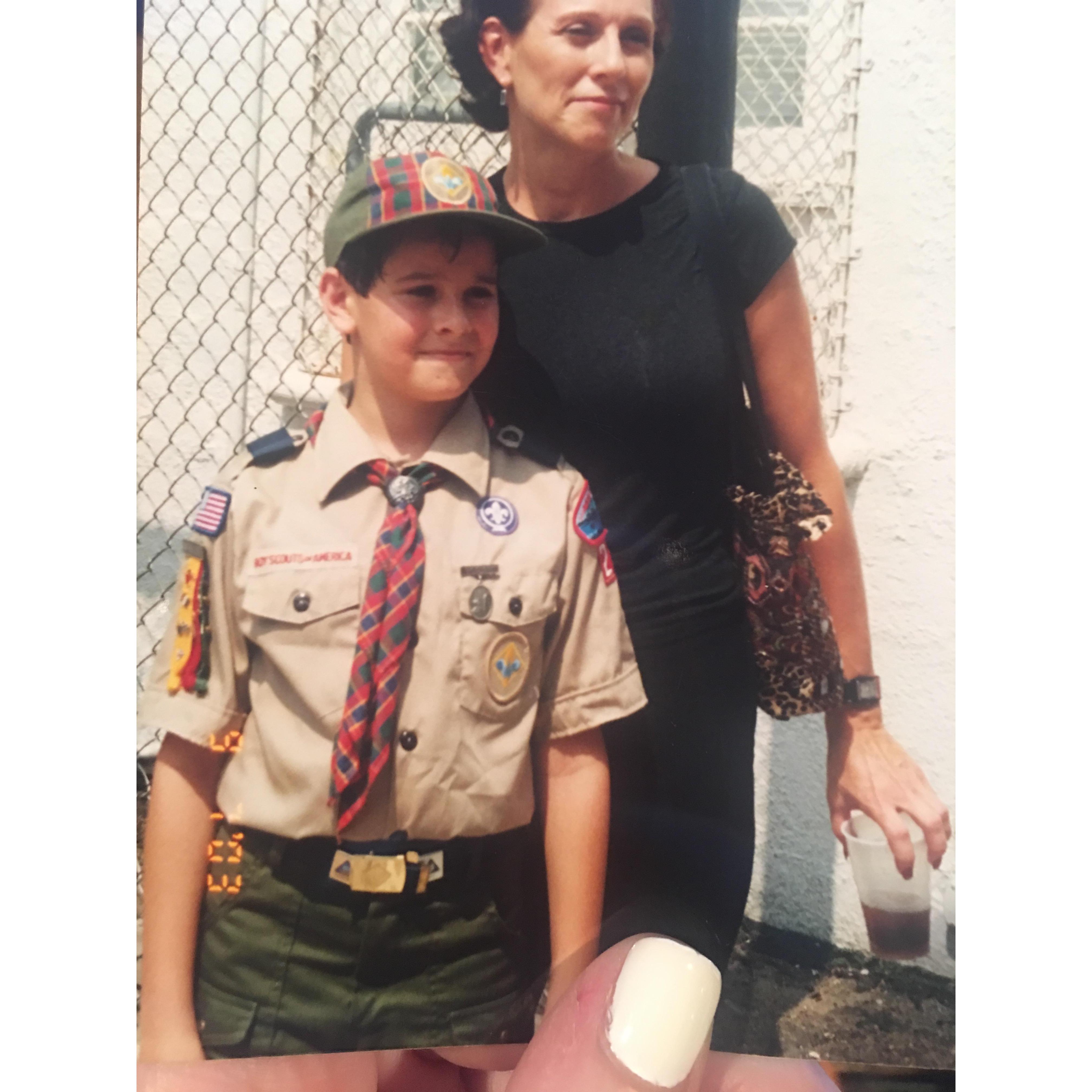 Our first visit to Hattiesburg, Josh’s mom brings out the baby photos ;)