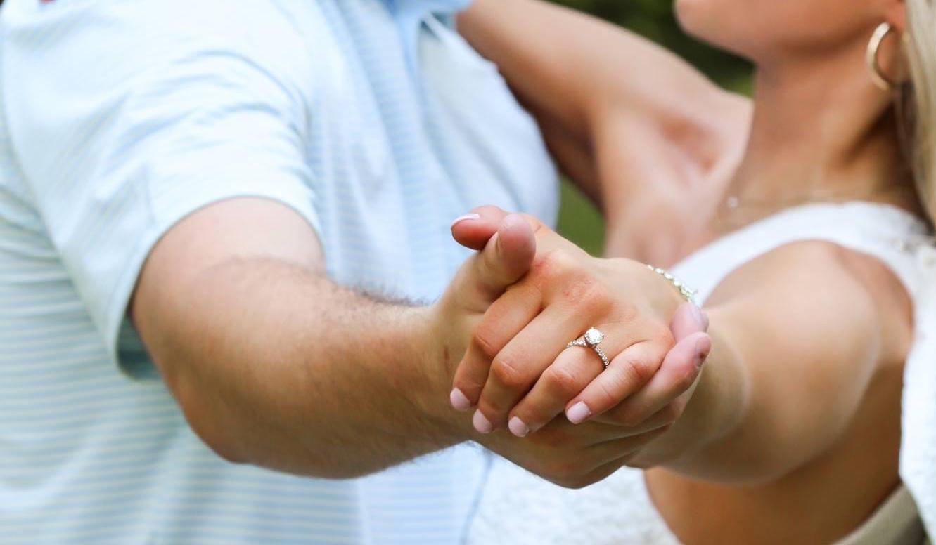 The Wedding Website of Alexis Hill and Joel Hill