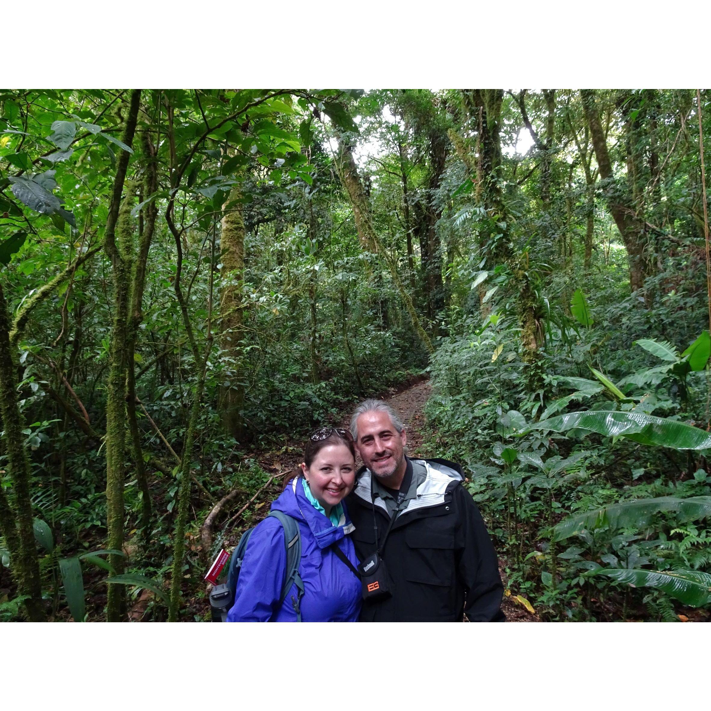 Hiking in Monteverde cloud forest