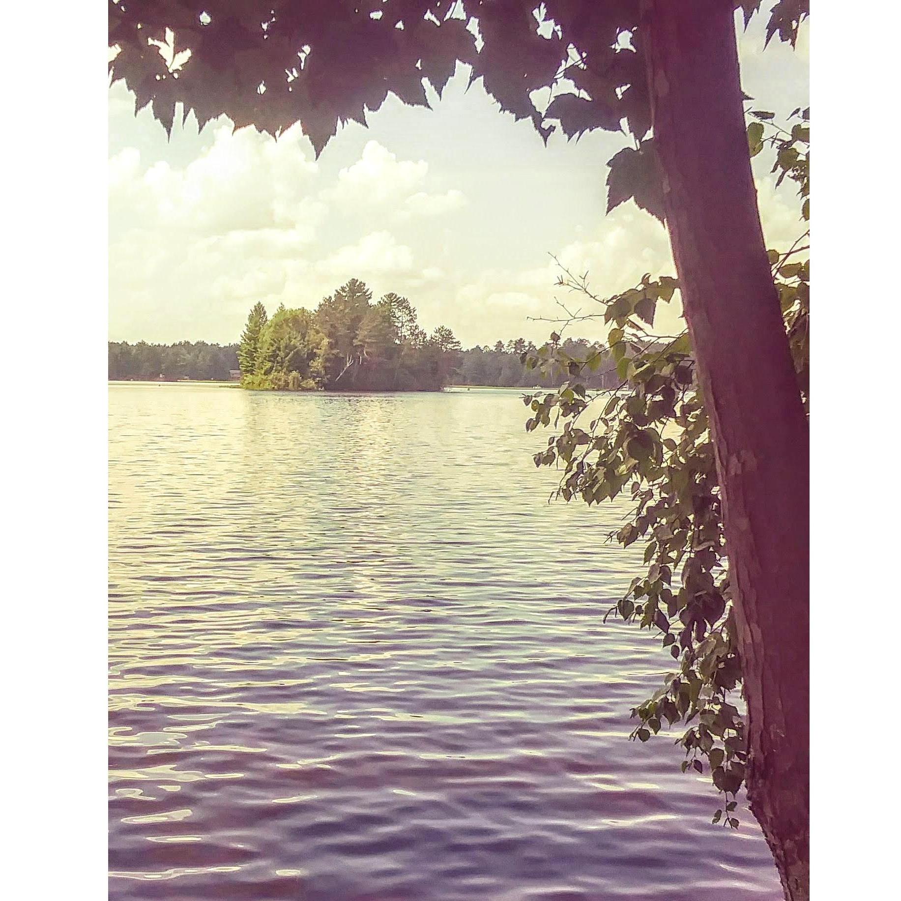 Lake Mohawksin | Shore Side