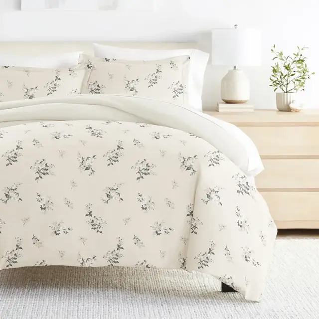 Floral 3PC Duvet Cover Set - All Season Bedding, Zippered Closure, Soft & Breathable - Becky Cameron, Delicate Floral Ivory, King/California King