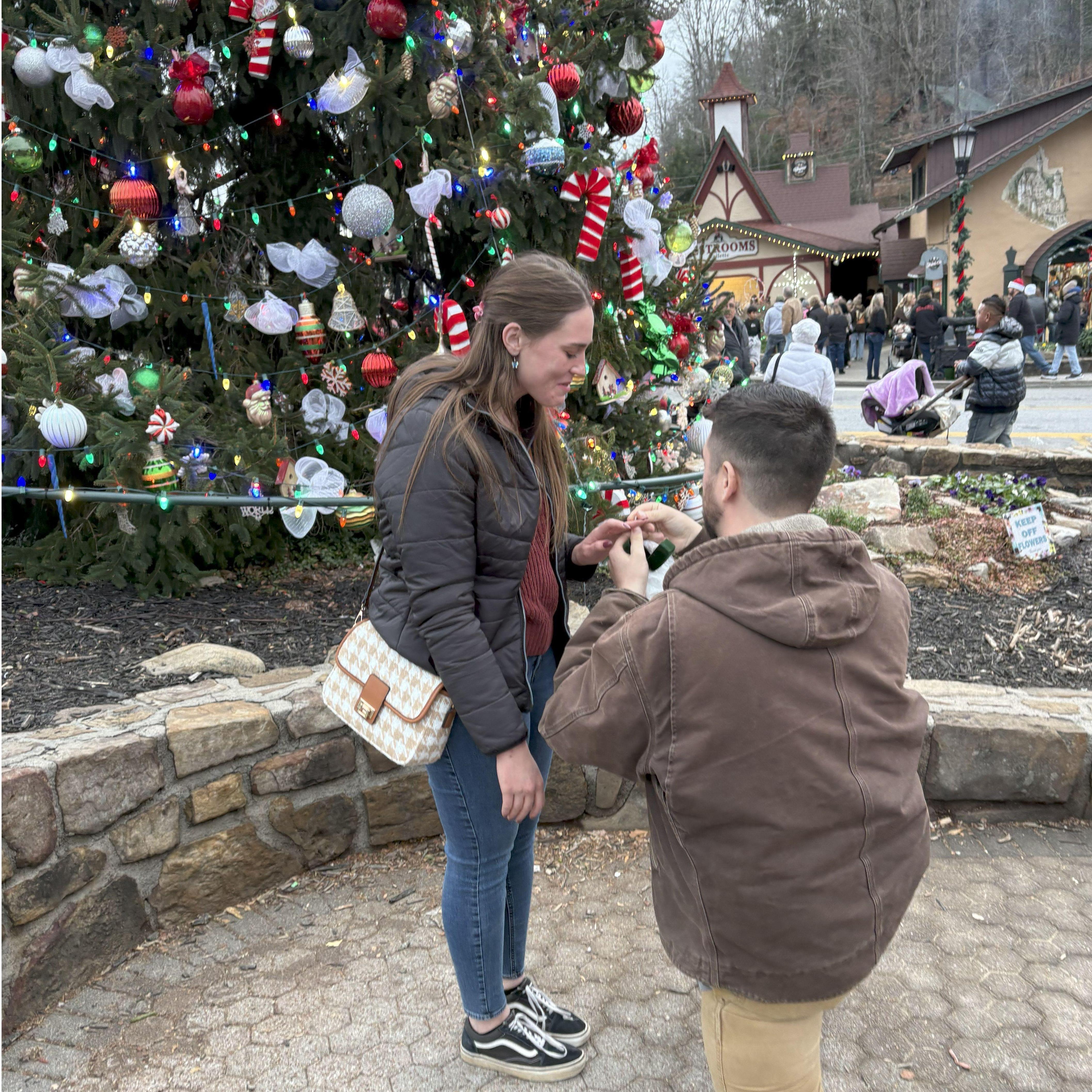 The exact moment Jackson proposed to Eva!