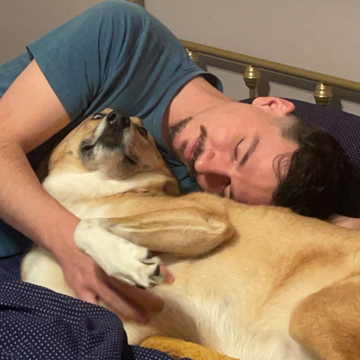 It didn’t take long for Ava to fall in love with Austin❤️
-12-10-23-