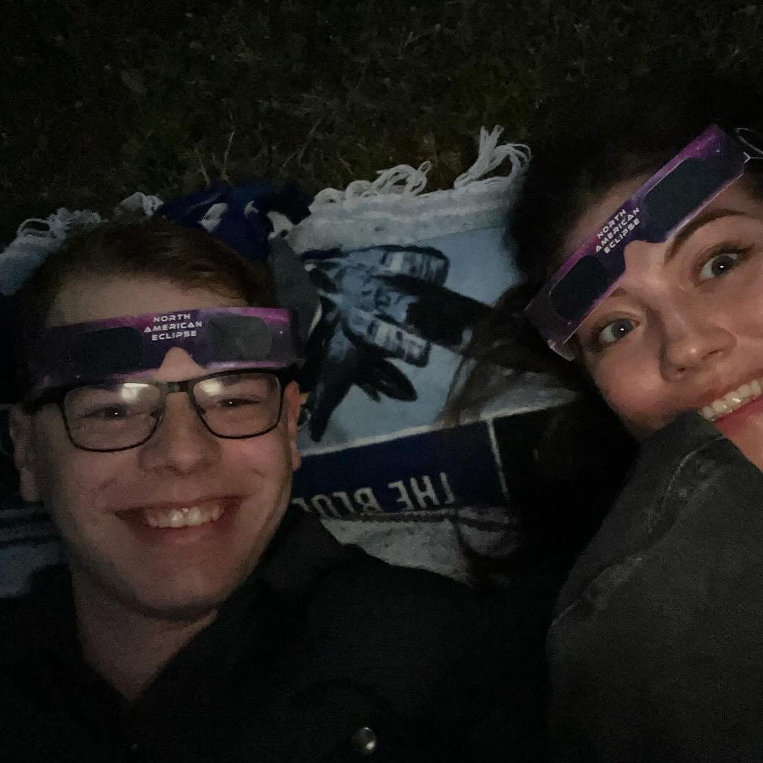Viewing the solar eclipse 2024