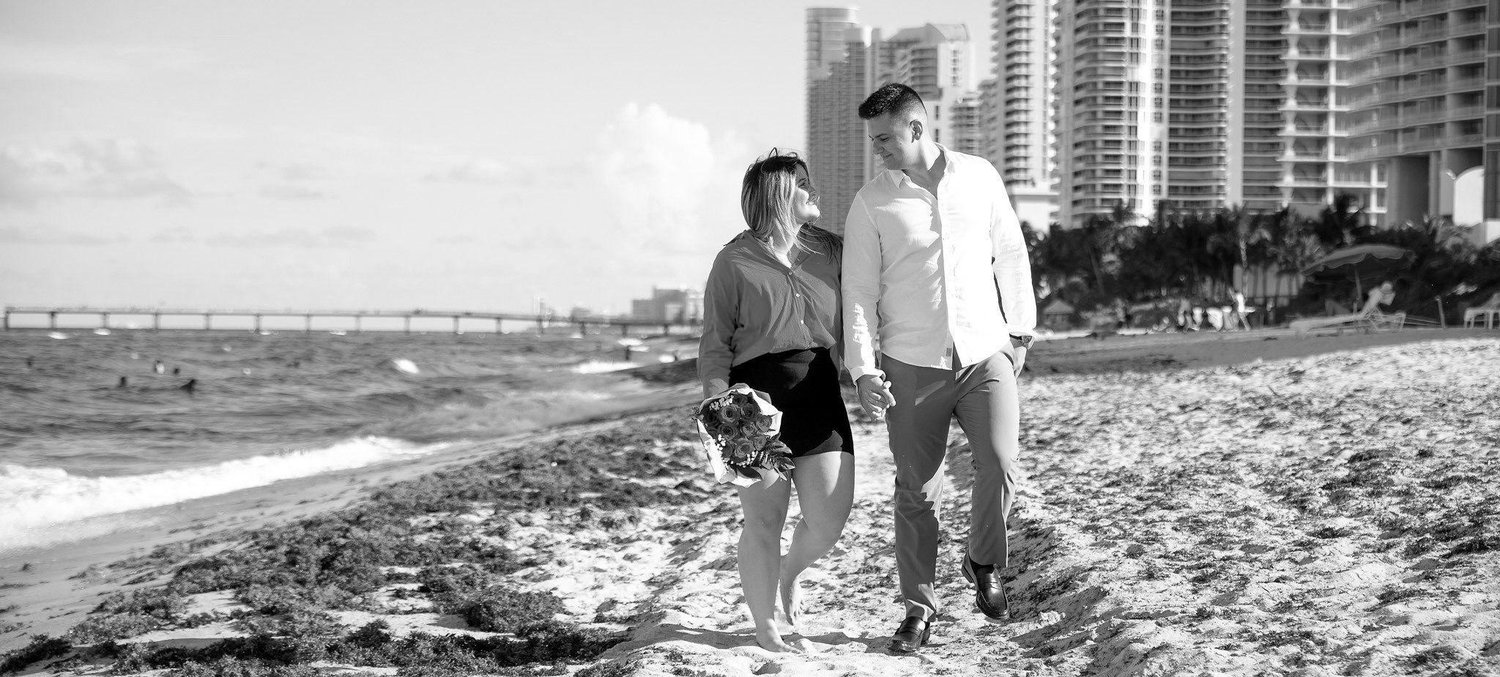 The Wedding Website of Daniel Santeliz and Brenda Landaeta