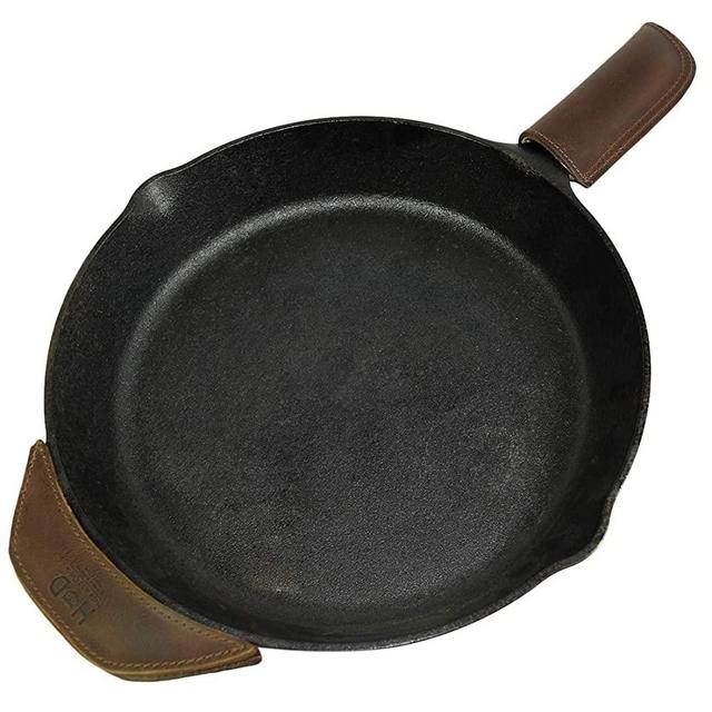 Hide & Drink, Leather Hot Handle Holders (Set of 2), Panhandle & Side Kick Assist Grip for Cast Iron Skillets & Kitchen Pans, Double Stitched, Handmade Includes 101 Year Warranty :: Bourbon Brown
