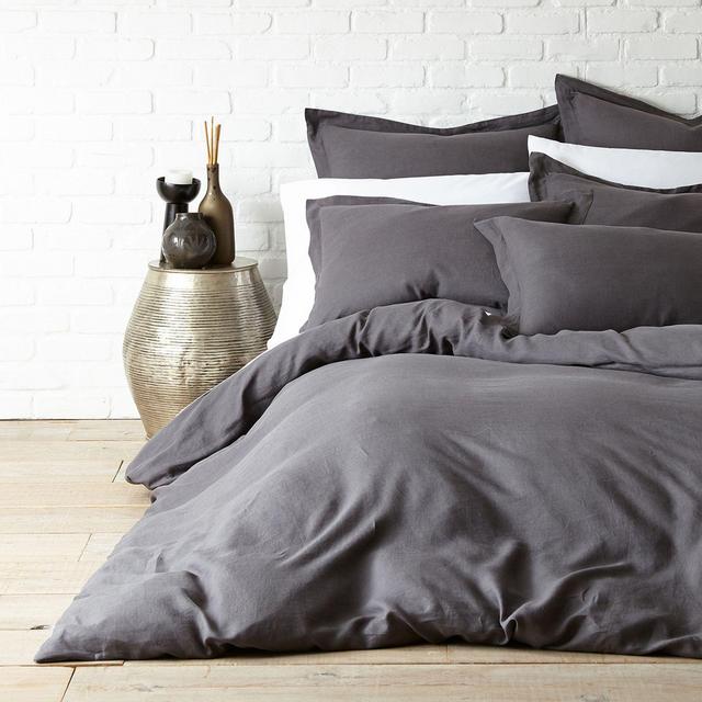 Levtex Home Washed Linen Queen Duvet Cover in Coal