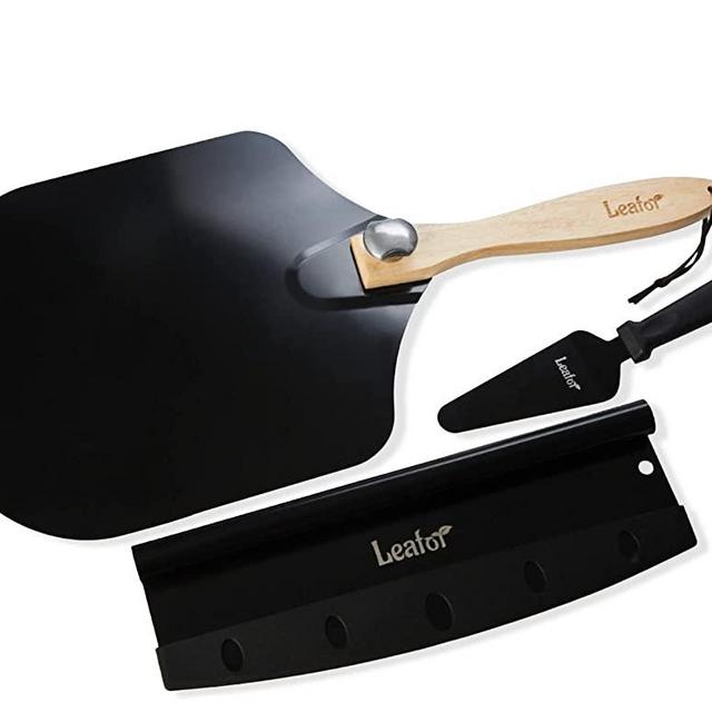 LEAFOR Pizza Peel, Pizza Cutter with Cover and Pizza Spatula. Pizza Paddle Foldable, Premium Aluminum, Black, Easy to store - Easy to clean. Pizza Oven Accesories for home and outdoor. Pizza Peel Set