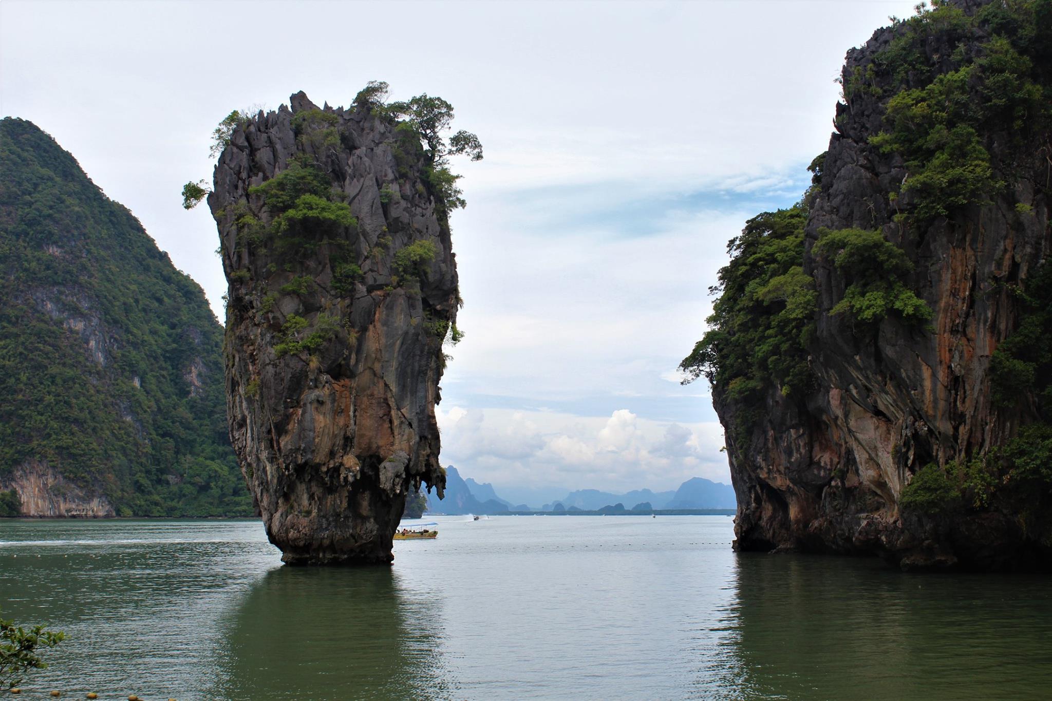 The Wedding Website of Lacy Larsen and David Lara