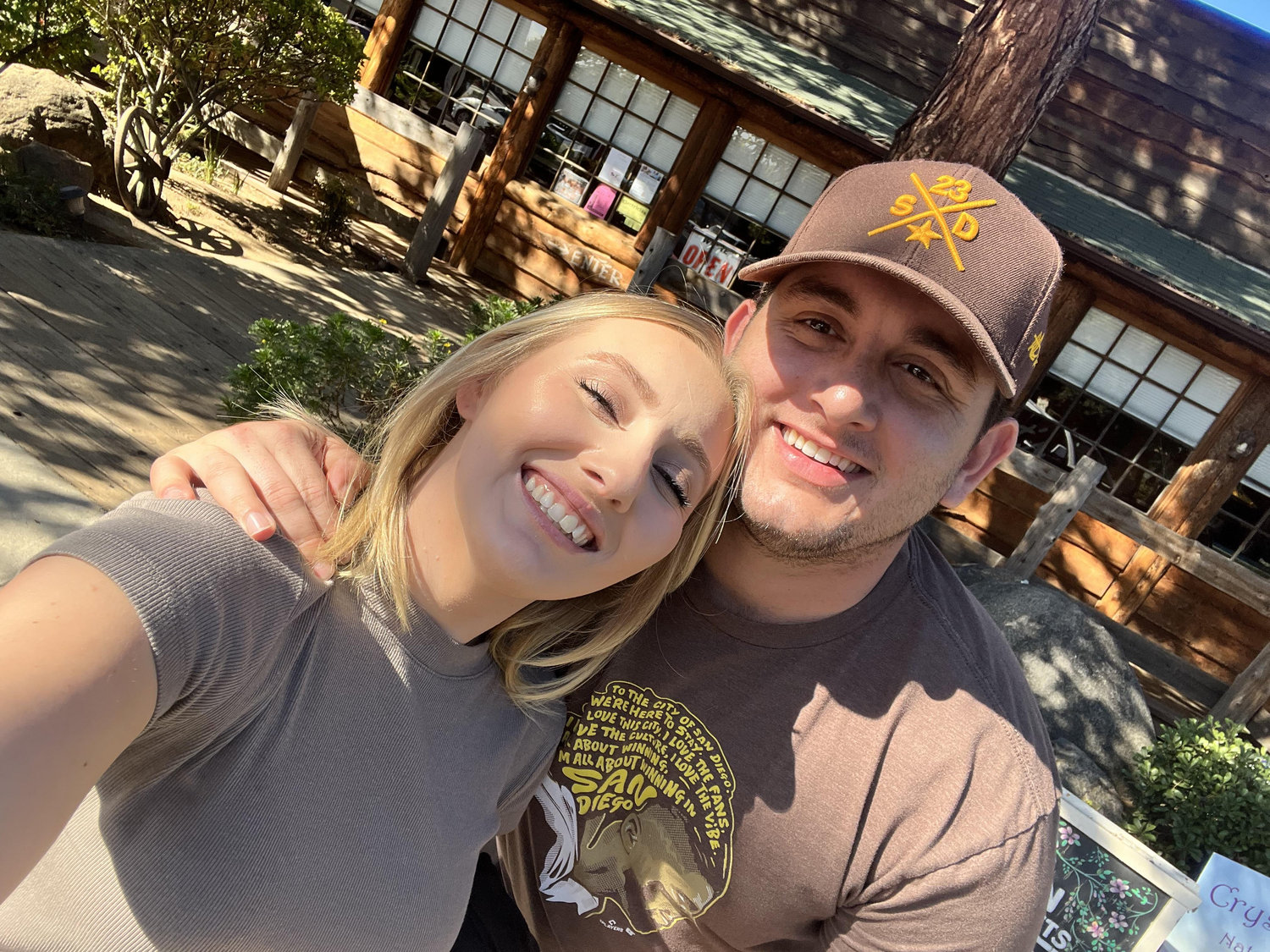 The Wedding Website of Briana Hollenbeck and Nick Finn