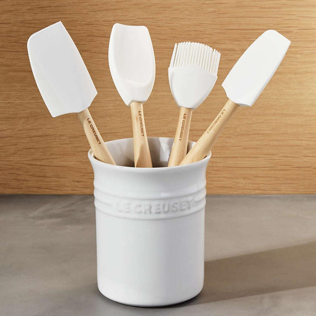 Le Creuset ® 5-Piece White Kitchen Utensils with Holder Set