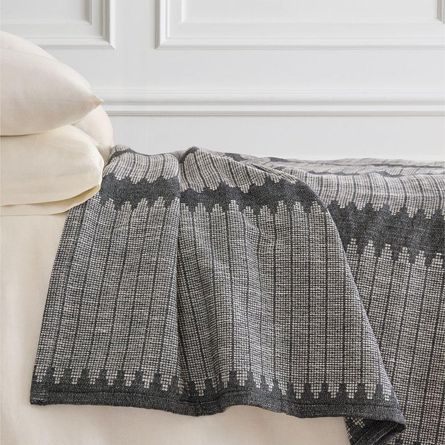 Reversible Woven Bed Blanket, F/Q, Black