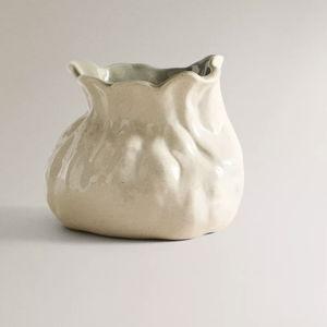 ARTICHOKE CERAMIC VASE - VASES - HOME DECOR | Zara Home United States of America | Zara Home United States of America