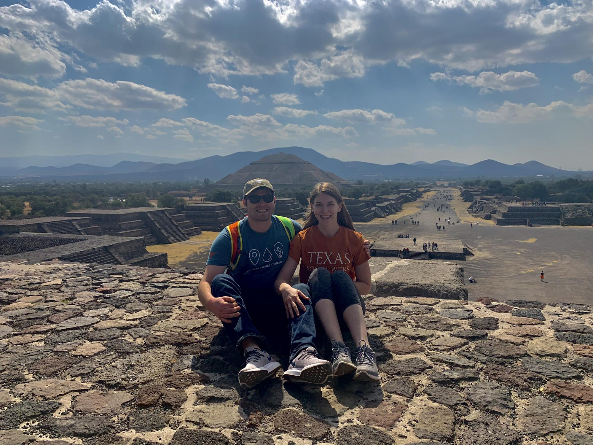 December, 2019. Exploring the Teotihuacán ruins.