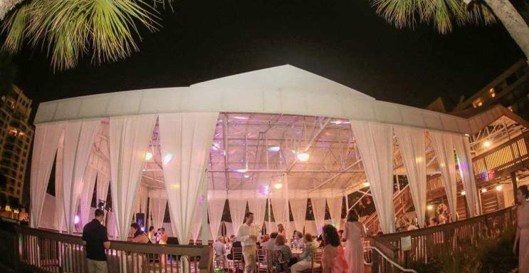 The Wedding Website of Dani Taylor and Tim Dare