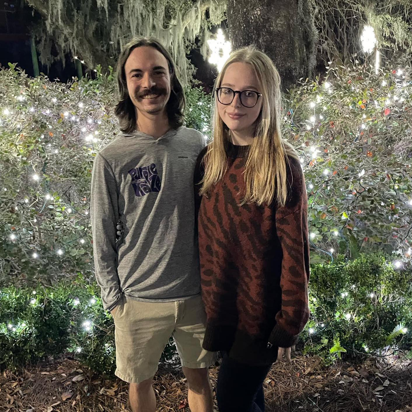 Christmas in the Oaks 2021