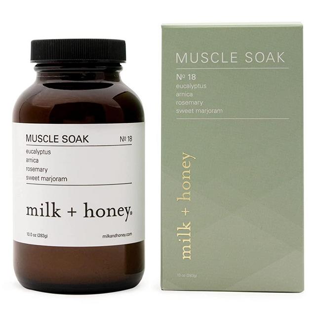 milk + honey Muscle and Bath Soak No. 18, with Eucalyptus, Arnica, Rosemary and Sweet Marjoram, Moisturizing Bath Soak, Sea Salt and Epsom Salt Bath, 10 oz