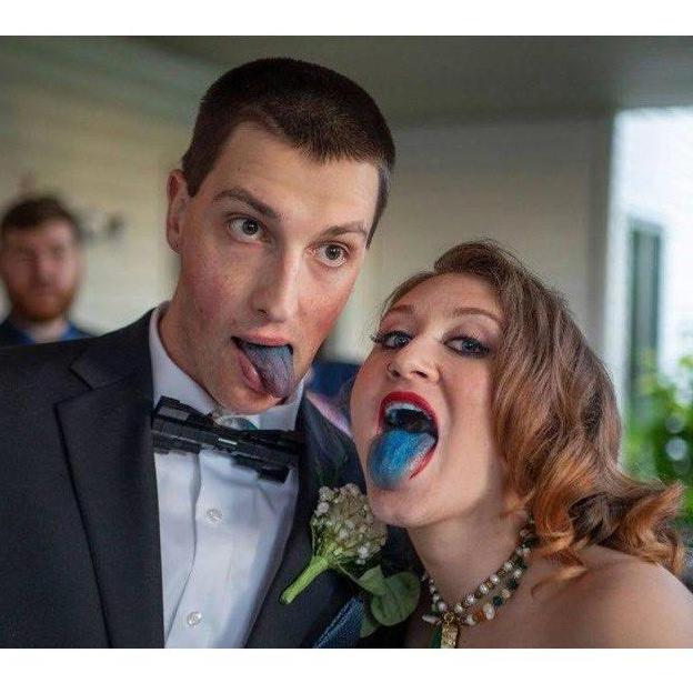 They were advised not to eat the blue frosting until after pictures.