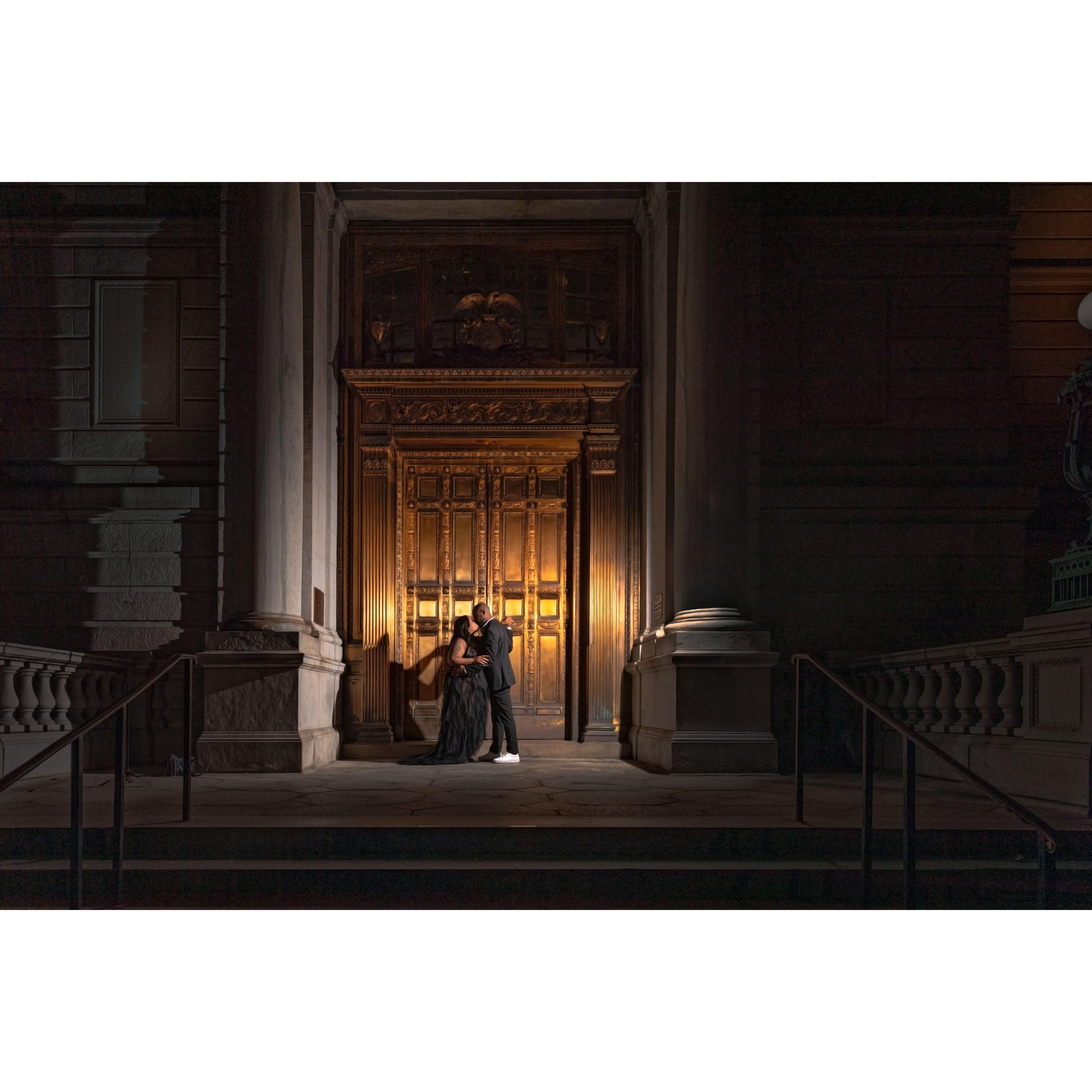 Engagement Photos @ Hartford City Hall