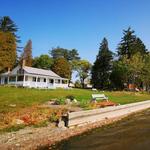 Silverlaken Estate (Vacation Rentals, Glampground & Tiny House Village)